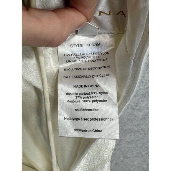 Galina Ivory Lace Wedding Dress KP3766 Bridal Gown Spaghetti Strap Boho Sz 4 - Picture 16 of 16